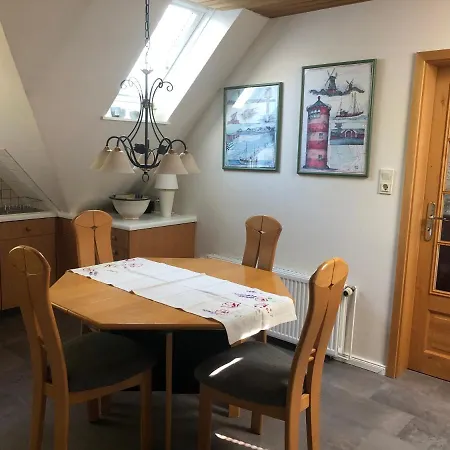 Wohlfuehlen In Gepflegter 70 Qm Oberwohnung Marienhafe Exterior photo