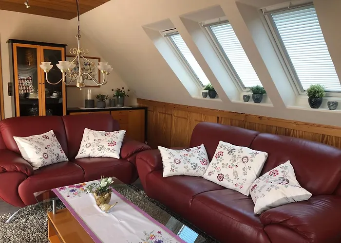Wohlfuehlen In Gepflegter 70 Qm Oberwohnung